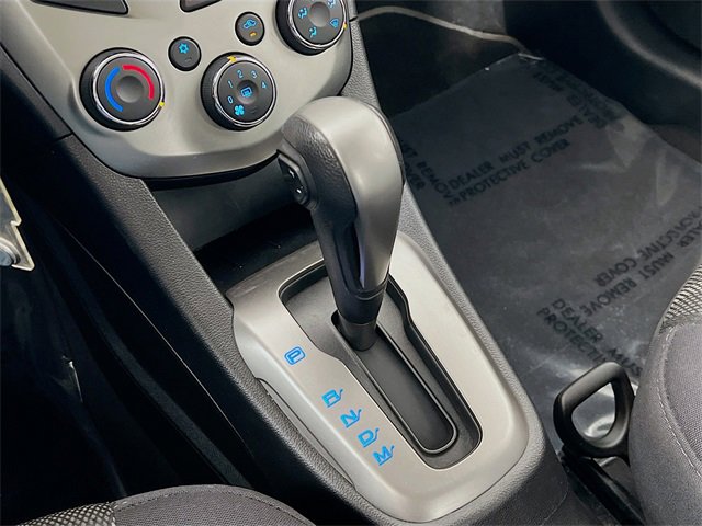 Used 2015 Chevrolet Sonic LT image 19