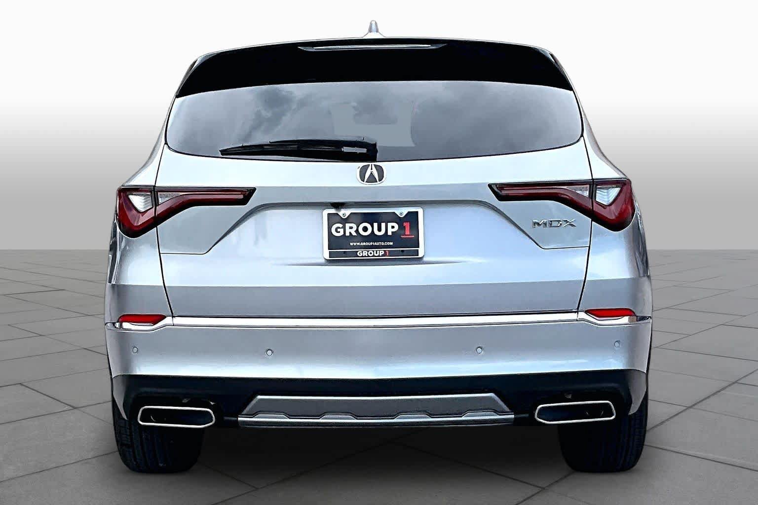 Used 2026 Acura MDX w/ Technology Package FWD image 5