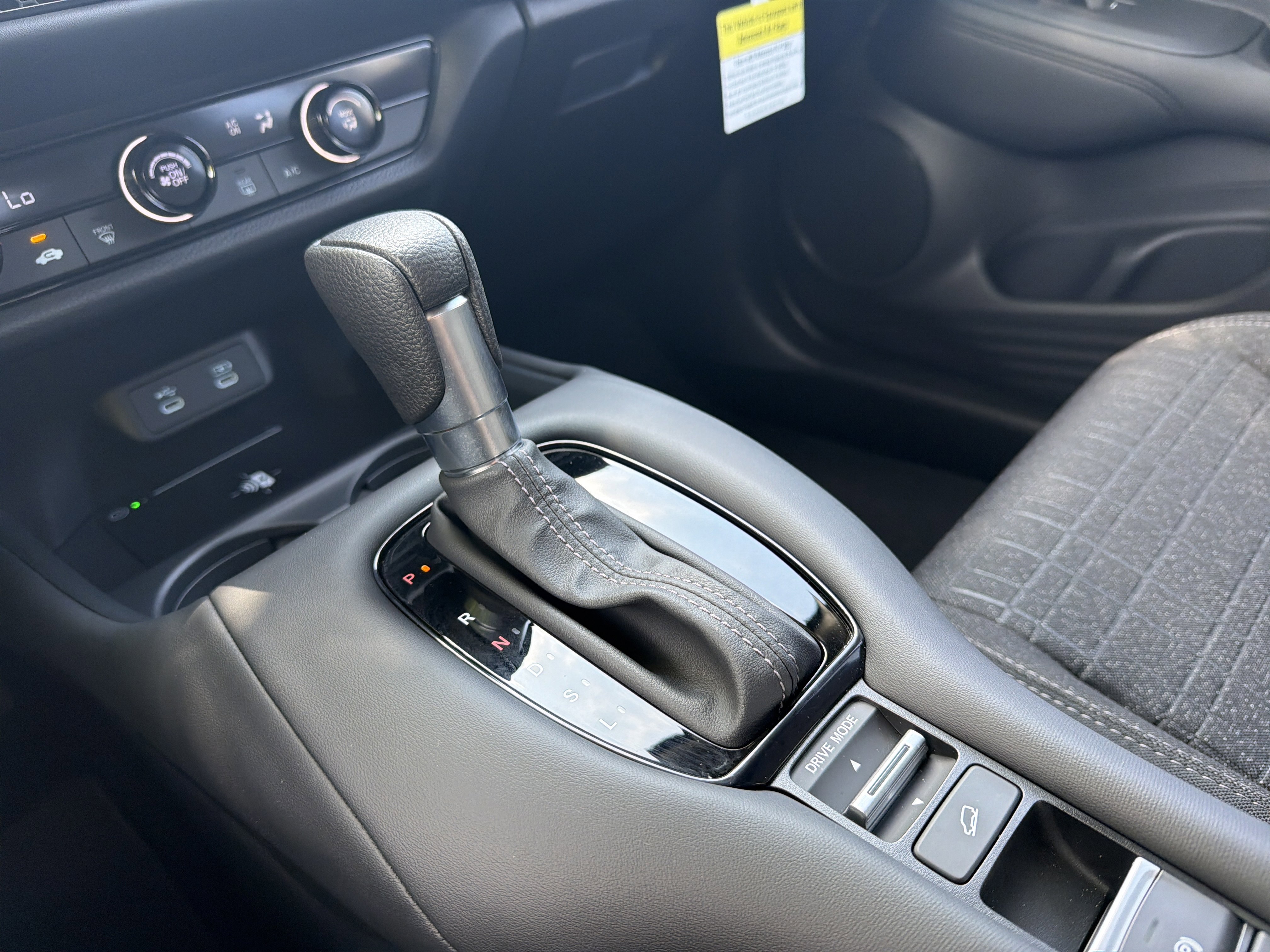 Certified 2026 Honda HR-V LX image 16