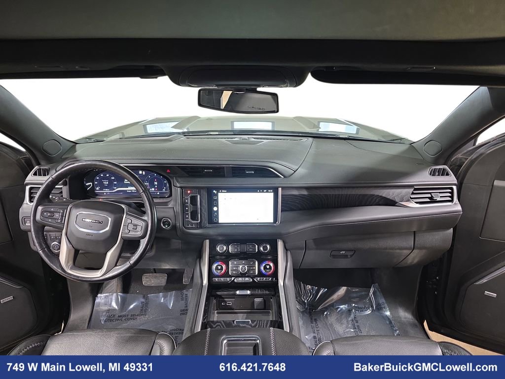 Used 2022 GMC Yukon XL Denali image 9