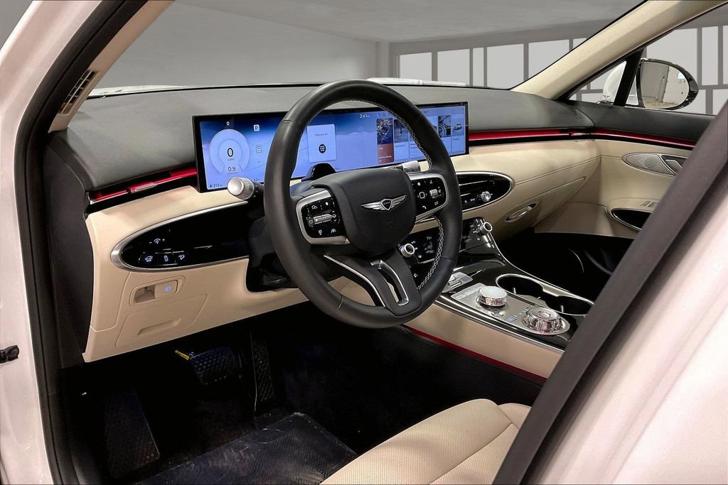 Used 2026 Genesis GV70 2.5T image 17