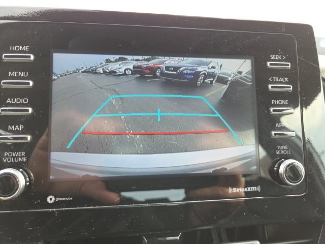 Used 2022 Toyota Camry SE FWD image 15