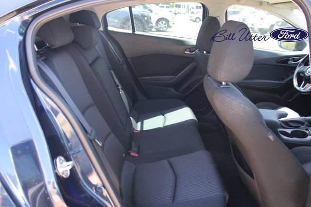 Used 2016 MAZDA MAZDA3 i Touring FWD image 12