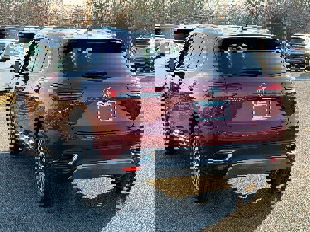 Used 2023 Buick Envision Essence image 4