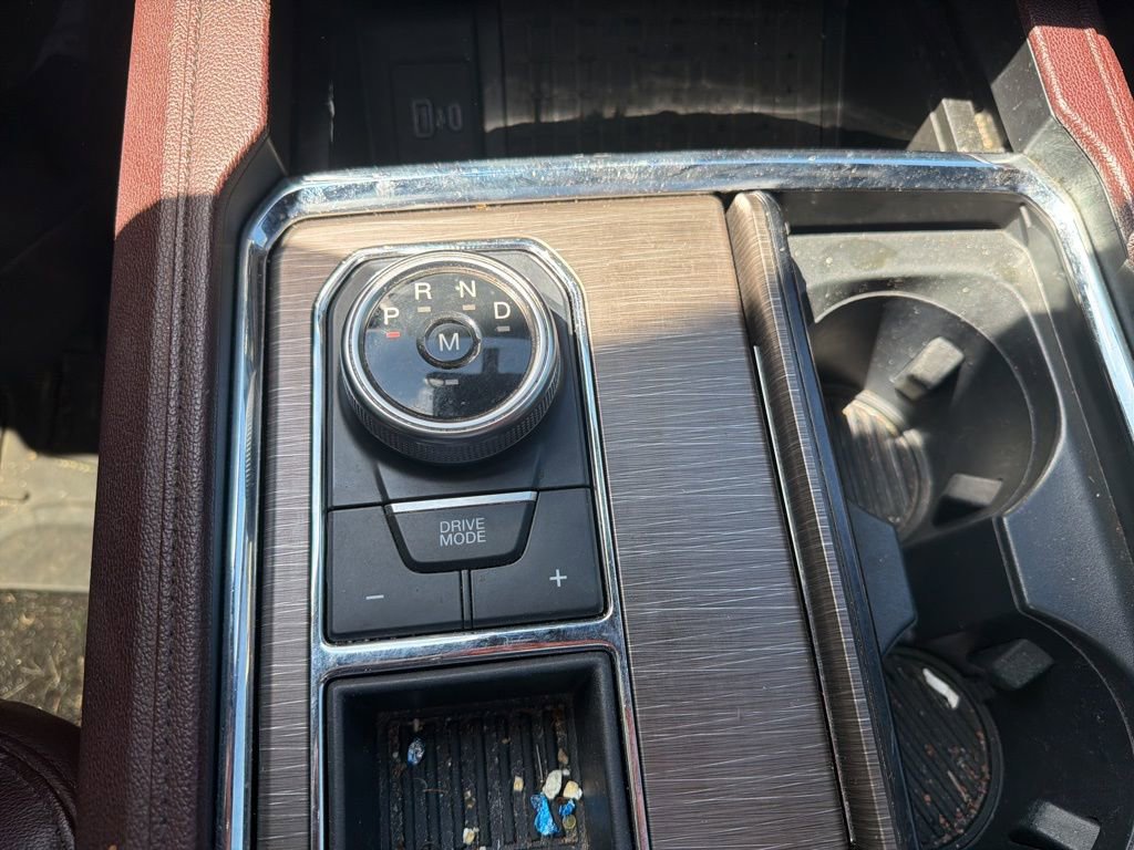 Used 2022 Ford Expedition Limited RWD image 14