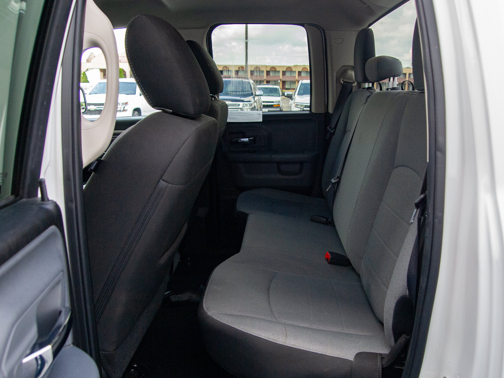Used 2024 RAM 1500 Classic SLT AWD/4WD image 25