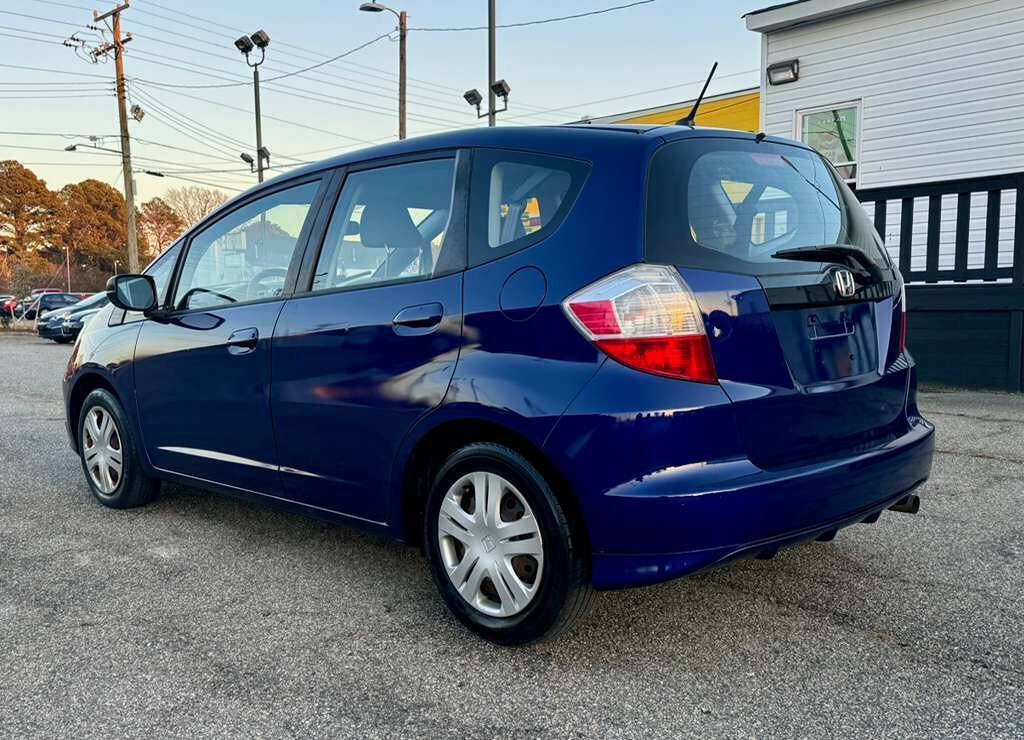 Used 2011 Honda Fit Base 4dr Hatchback 5A image 3