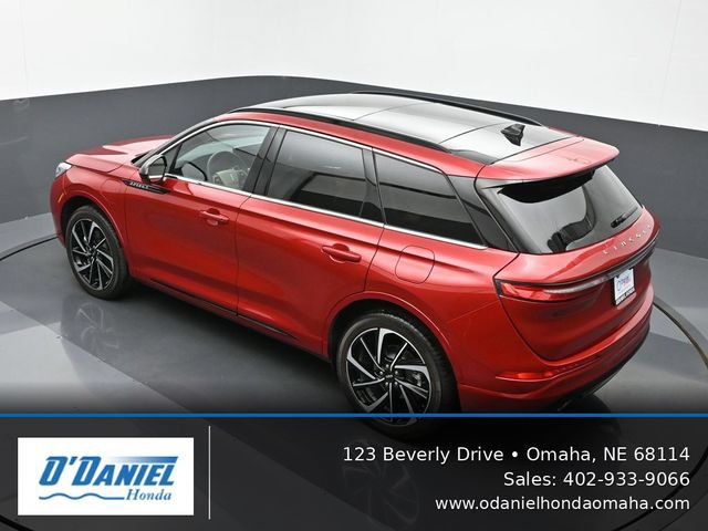 Used 2025 Lincoln Corsair Grand Touring AWD/4WD image 15
