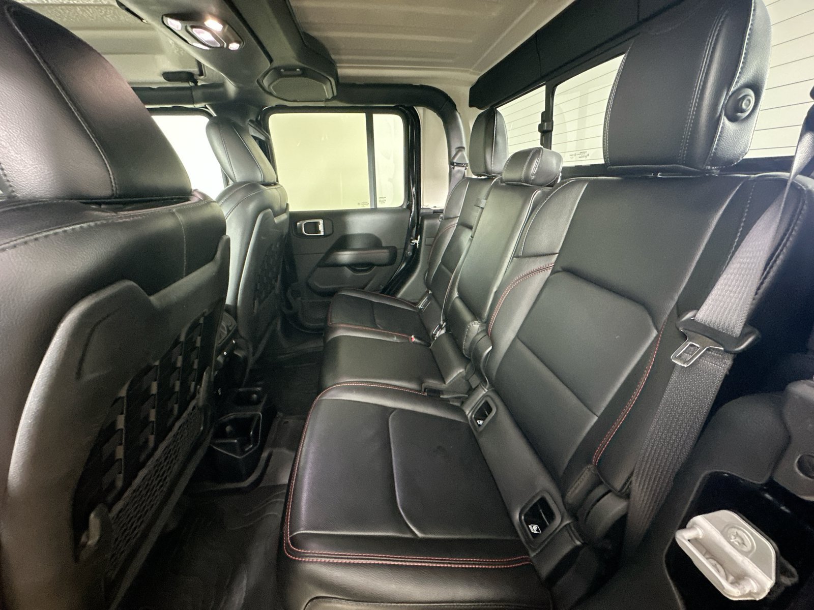 Used 2020 Jeep Gladiator Rubicon AWD/4WD image 38