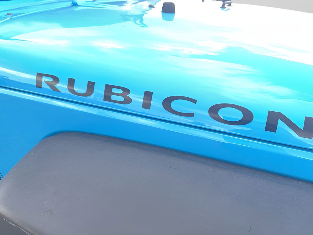 Used 2017 Jeep Wrangler Unlimited Rubicon w/ Connectivity Group image 30