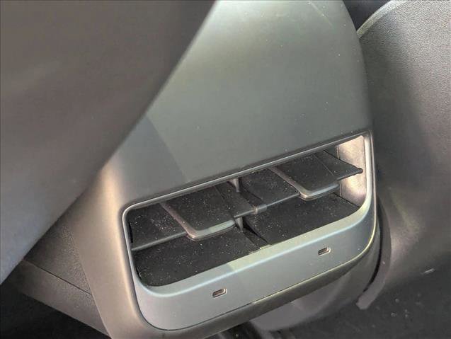 Used 2023 Tesla Model 3 Performance image 17