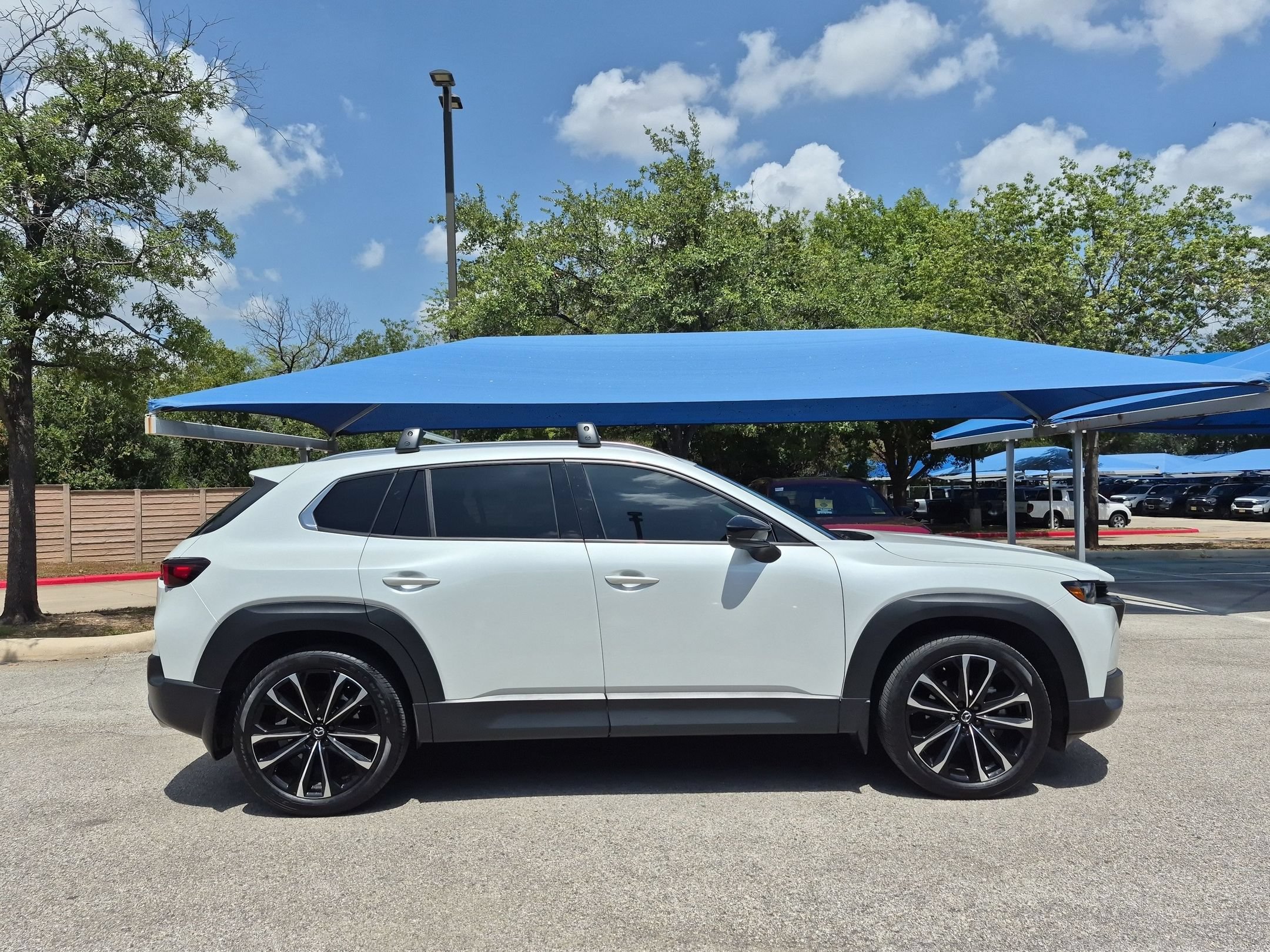 Used 2024 MAZDA CX-50 AWD 2.5 Turbo w/ Premium Pkg image 2