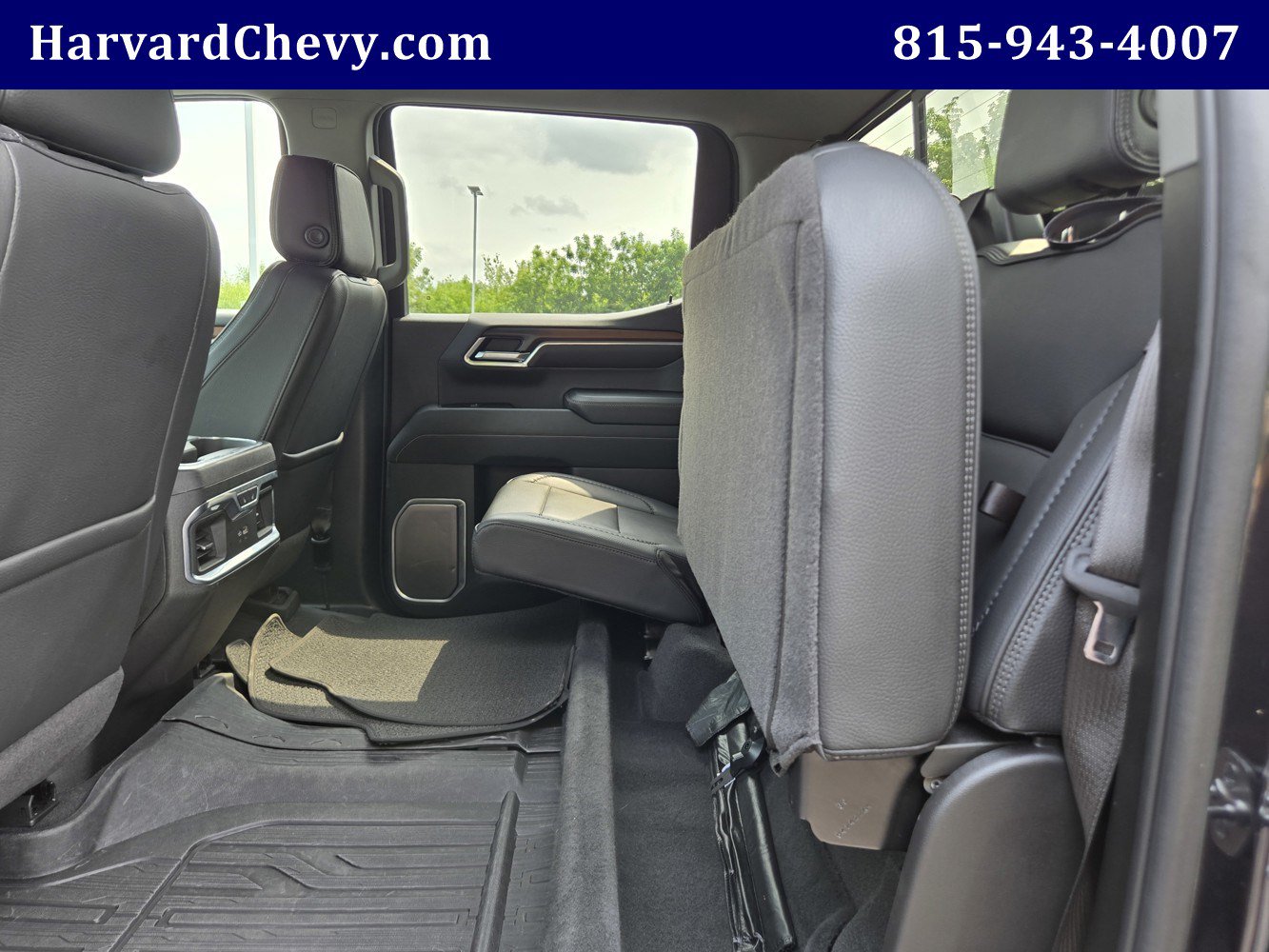Used 2025 GMC Sierra 1500 Denali AWD/4WD image 27