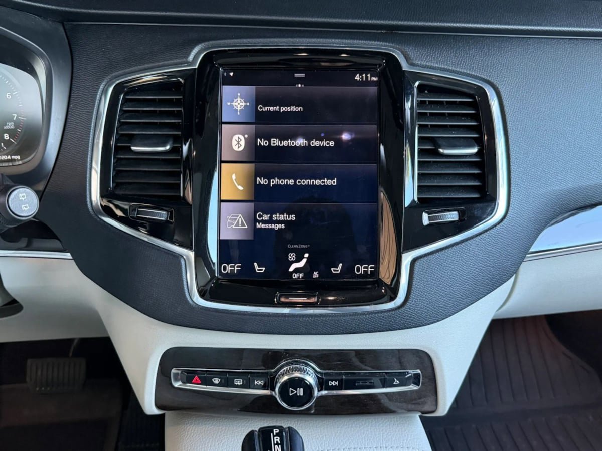 Used 2018 Volvo XC90 T6 Momentum w/ Convenience Package AWD/4WD image 53