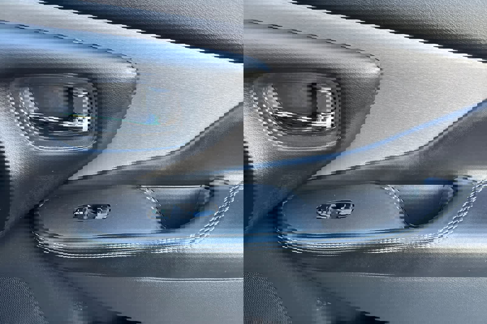 Used 2023 Nissan Murano S image 19