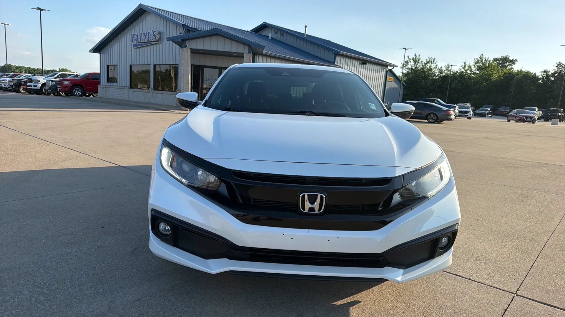 Used 2019 Honda Civic Sport image 28
