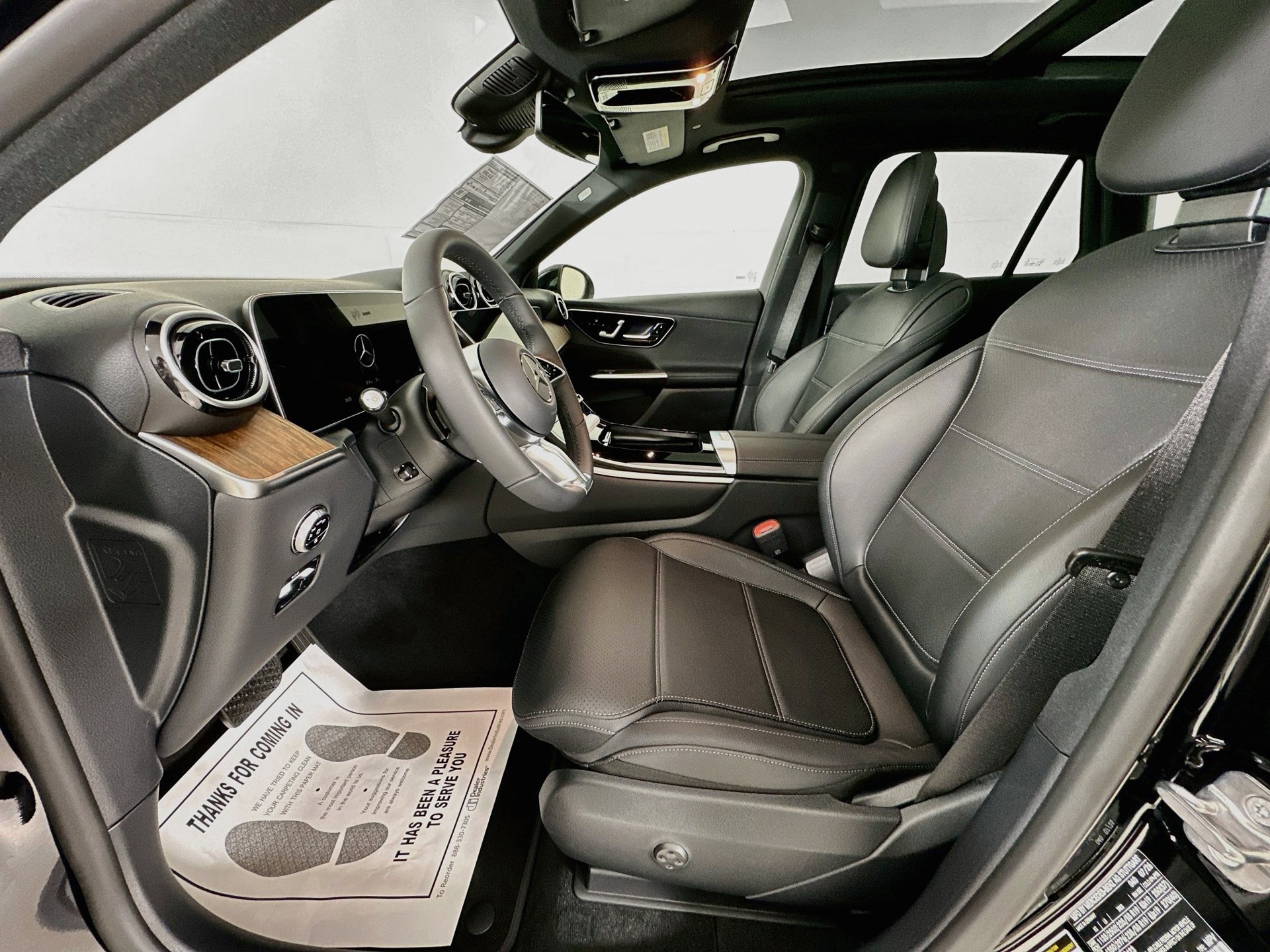 New 2027 Mercedes-Benz GLC 300 image 23