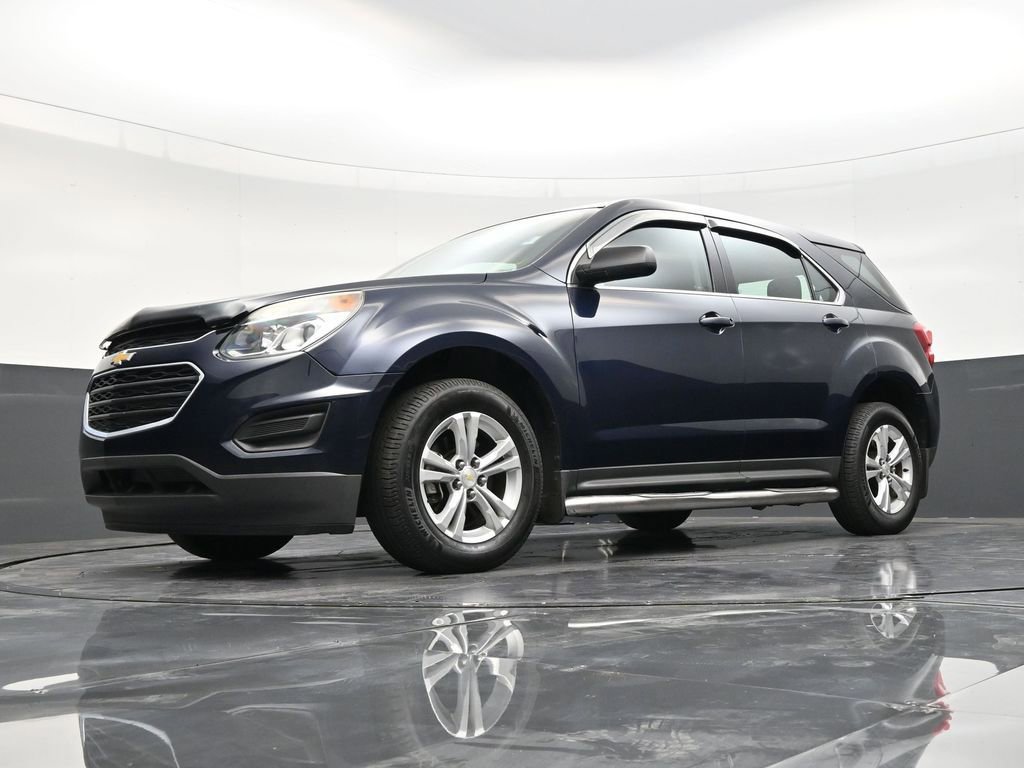 Used 2017 Chevrolet Equinox LS image 20