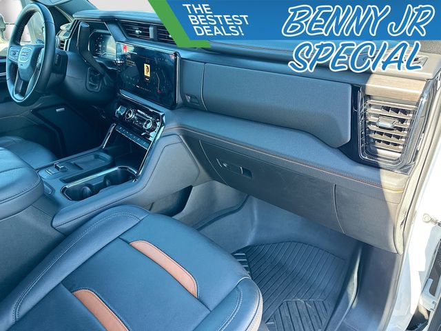 Used 2025 GMC Sierra 2500 AT4 w/ AT4 Premium Plus Package image 29