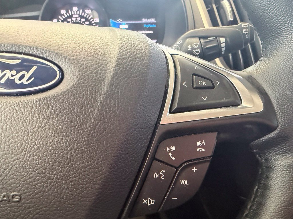 Certified 2024 Ford Edge SEL w/ Convenience Package AWD/4WD image 13
