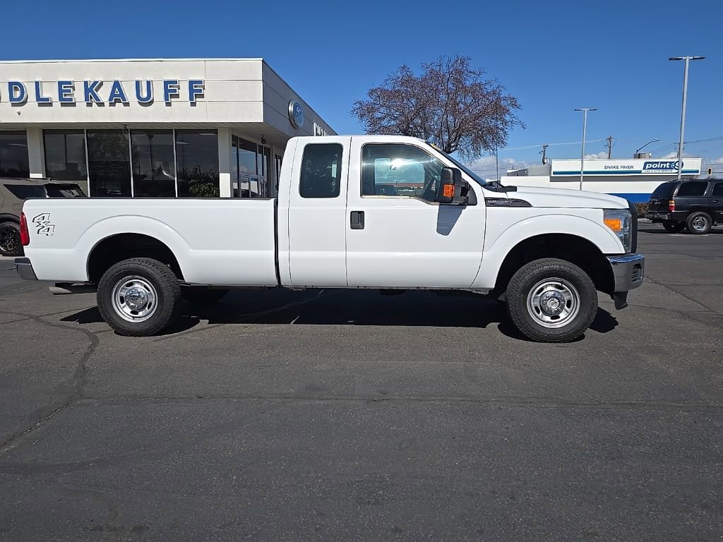 Used 2016 Ford F250 XL w/ Power Equipment Group image 2