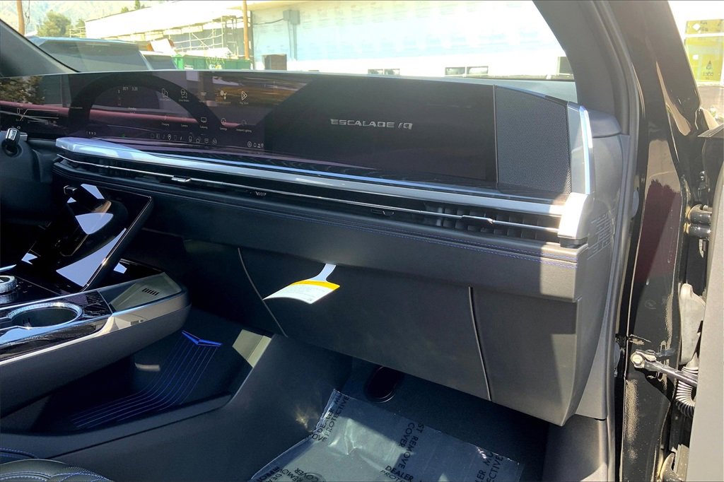 New 2026 Cadillac Escalade IQ Sport 1 image 32