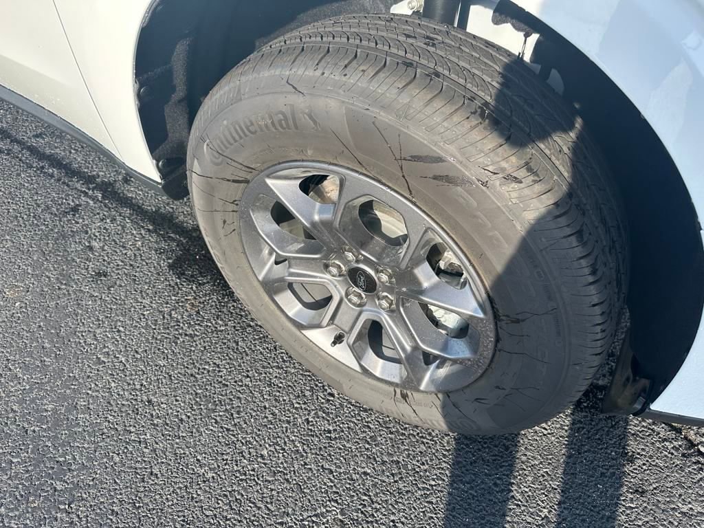 New 2025 Ford Maverick XLT w/ XLT Luxury Package image 22