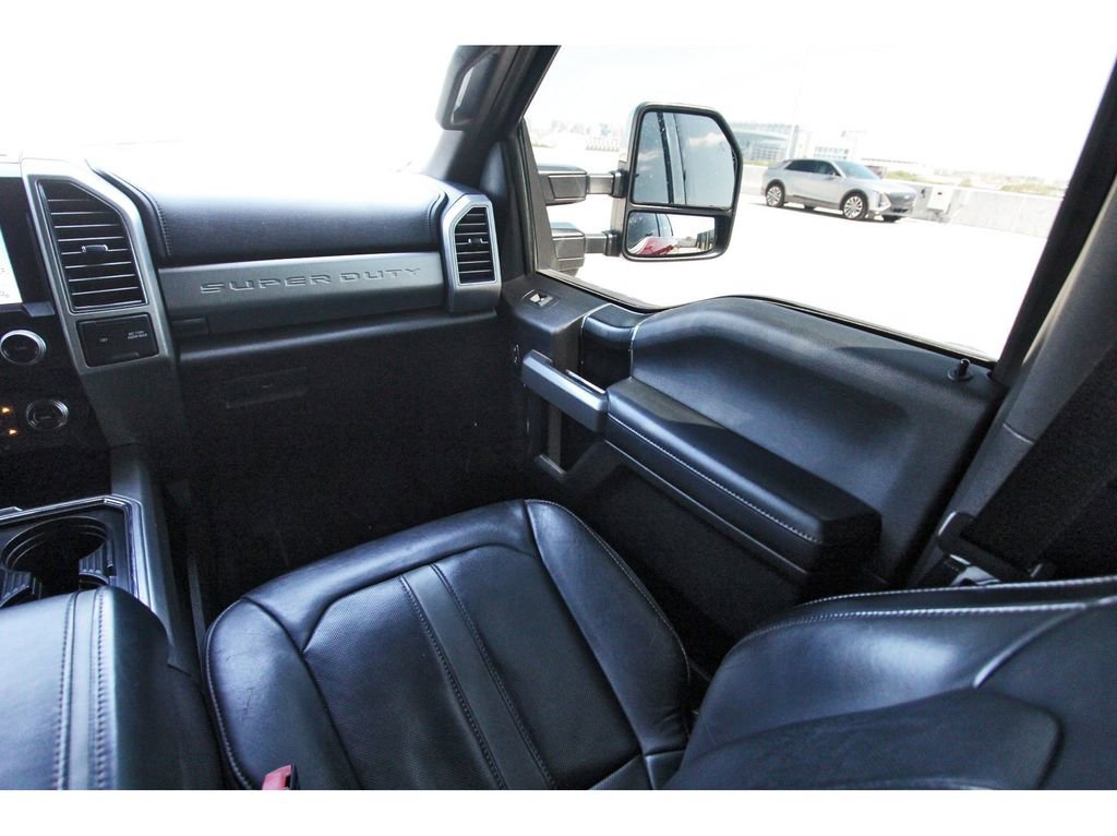 Used 2019 Ford F350 Platinum w/ Platinum Ultimate Package image 10