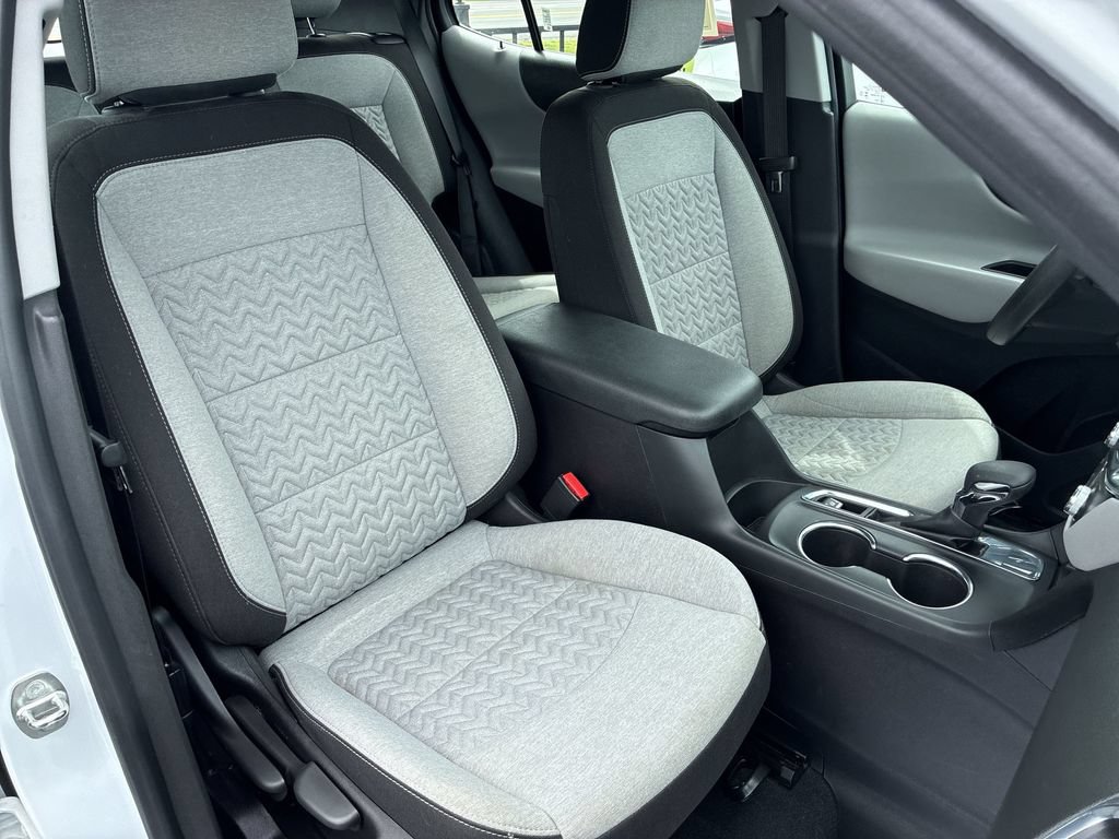 Used 2023 Chevrolet Equinox LS FWD image 21