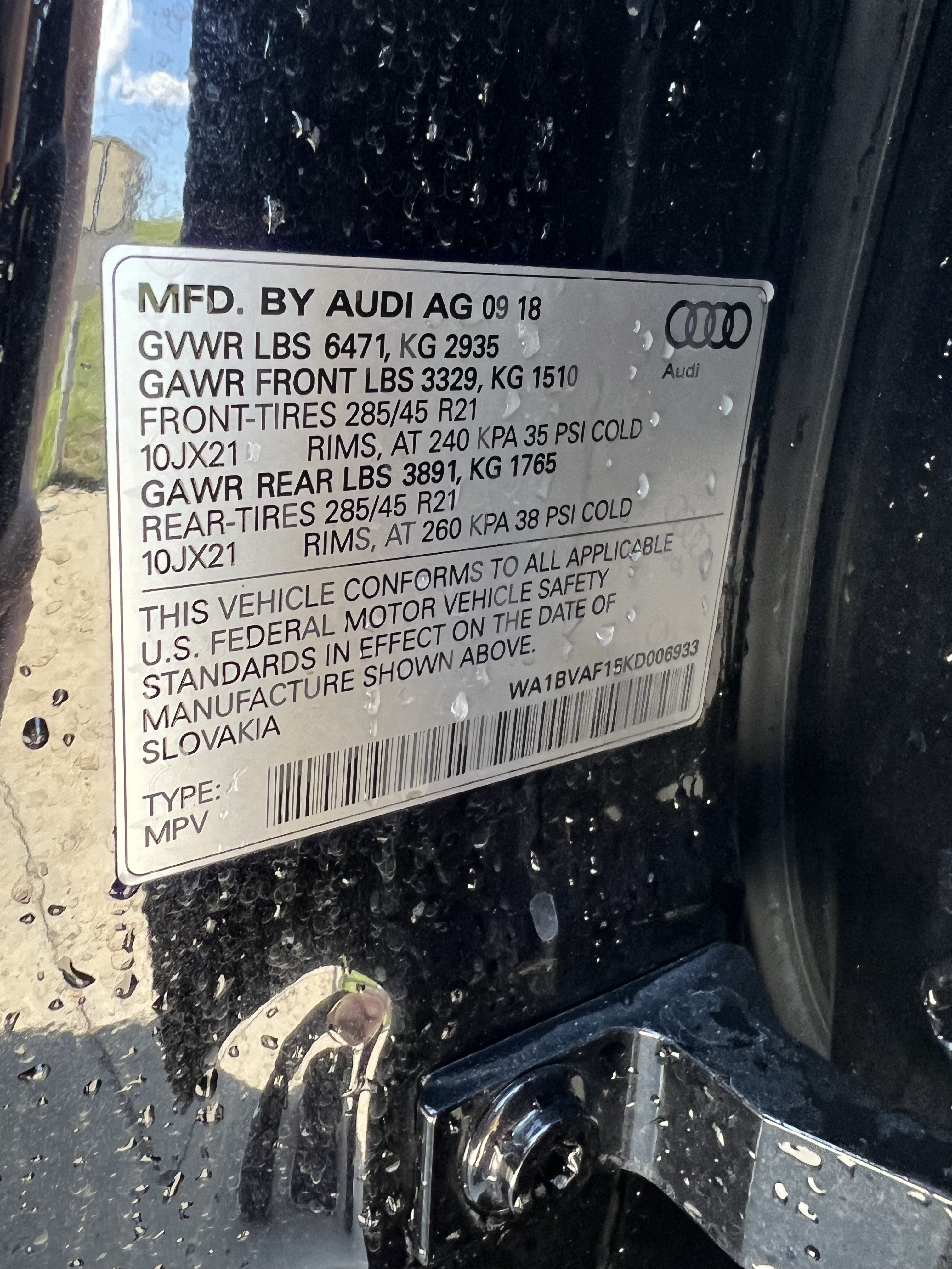 Used 2019 Audi Q8 Premium Plus w/ Premium Plus AWD/4WD image 37