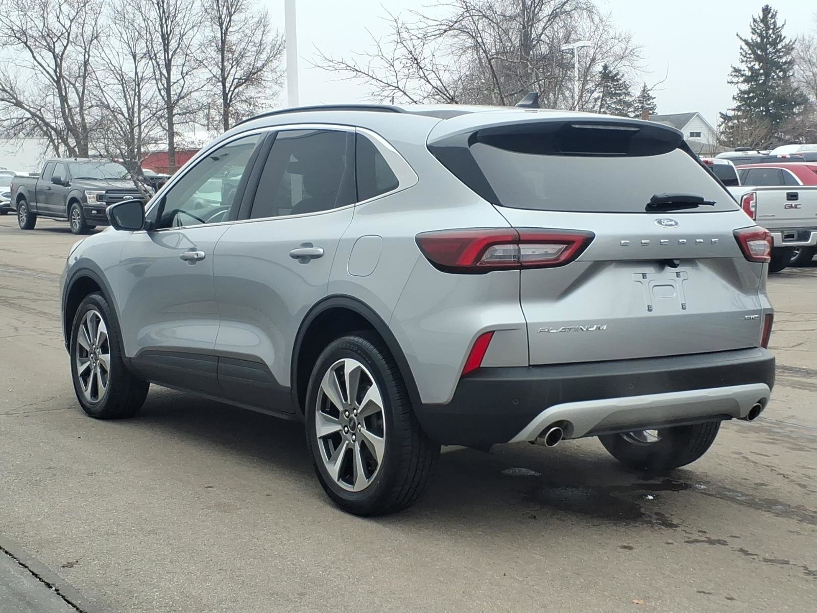 Certified 2024 Ford Escape Platinum image 4