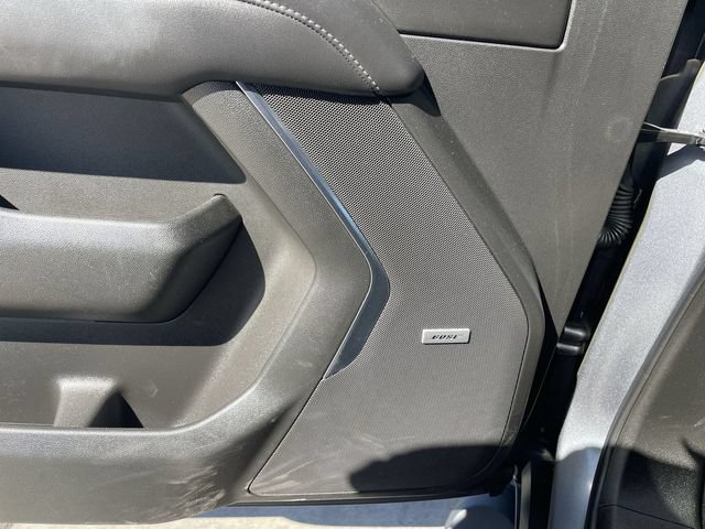 Used 2021 Chevrolet Tahoe Z71 AWD/4WD image 23