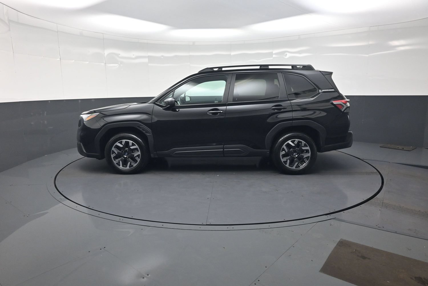 Certified 2026 Subaru Forester Premium AWD/4WD image 6