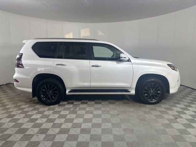 Used 2023 Lexus GX 460 Premium w/ Premium Package AWD/4WD image 4
