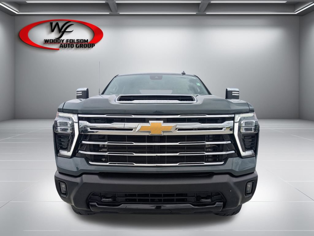 Used 2025 Chevrolet Silverado 2500 LTZ w/ LTZ Convenience Package AWD/4WD image 10