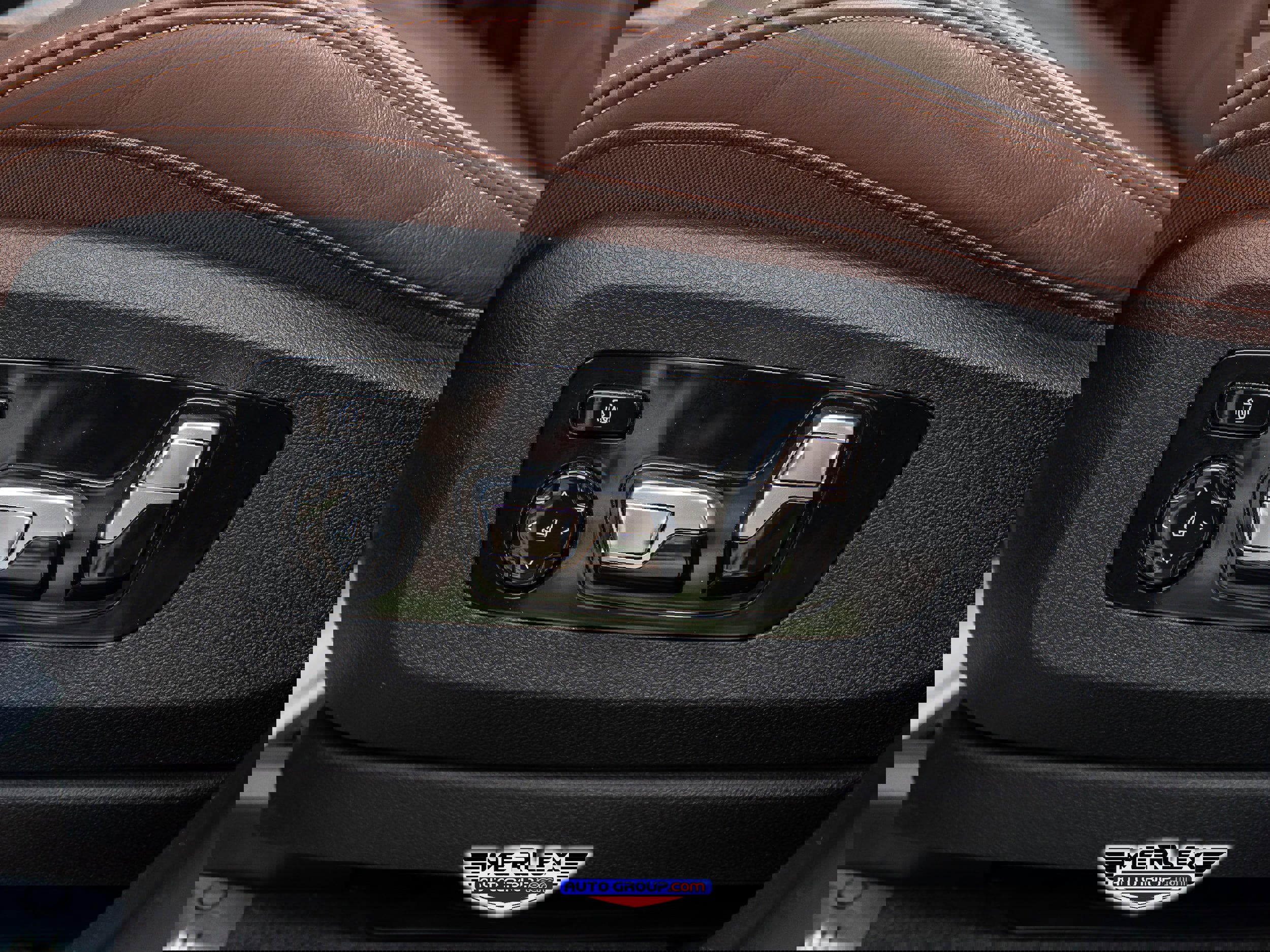 Used 2020 BMW X5 xDrive40i w/ M Sport Package image 43