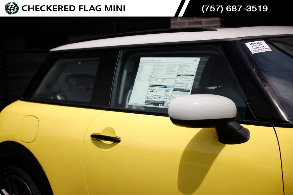 Used 2025 MINI Cooper S image 6
