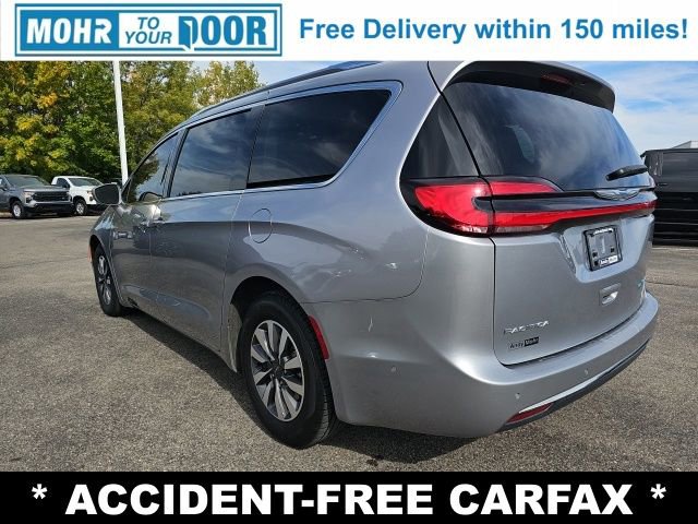 Used 2021 Chrysler Pacifica Touring-L image 13
