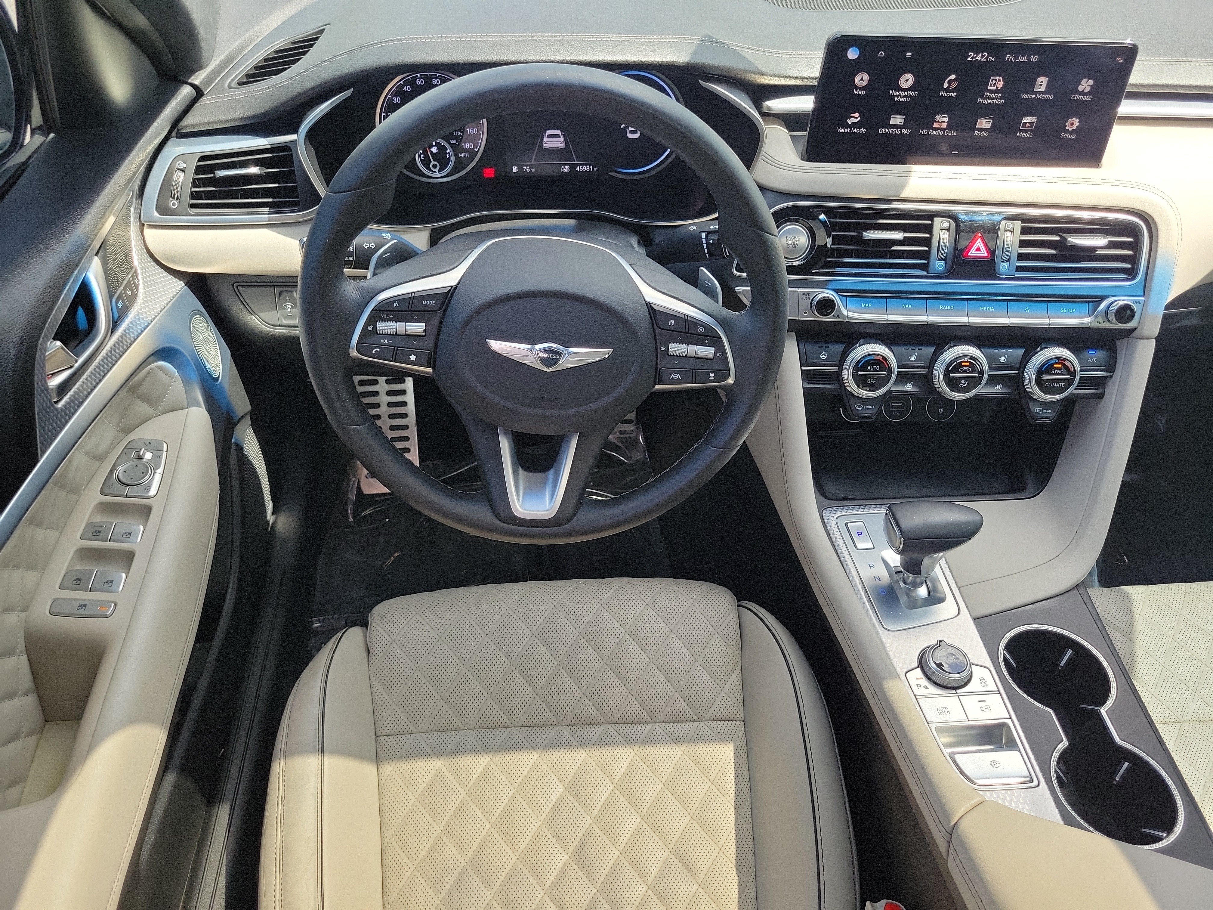 Used 2023 Genesis G70 3.3T w/ Sport Prestige Package RWD image 15