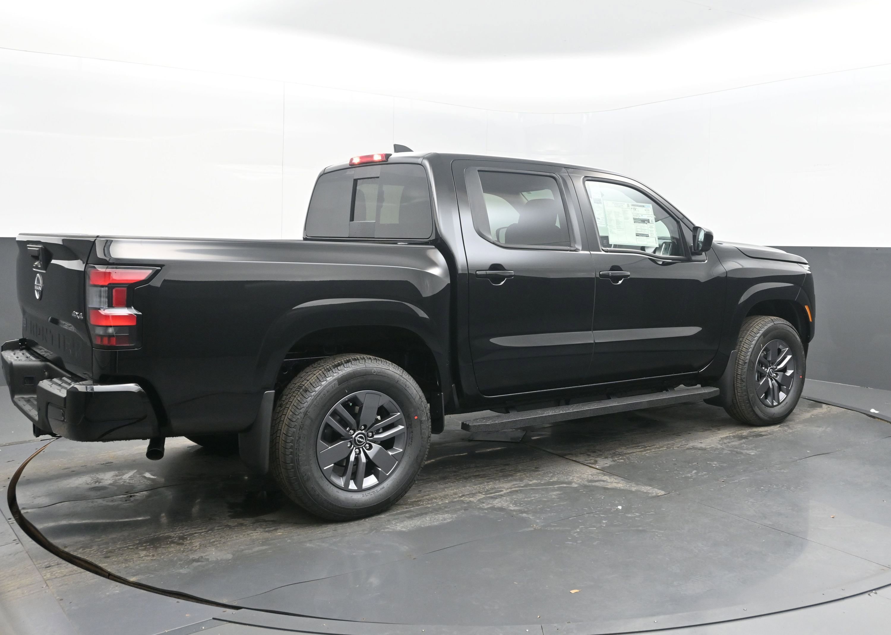 New 2026 Nissan Frontier SV AWD/4WD image 7
