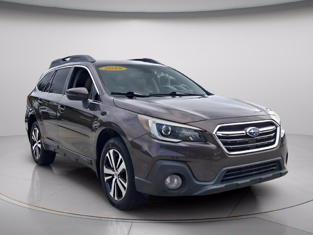 Used 2019 Subaru Outback 2.5i Limited AWD/4WD image 6