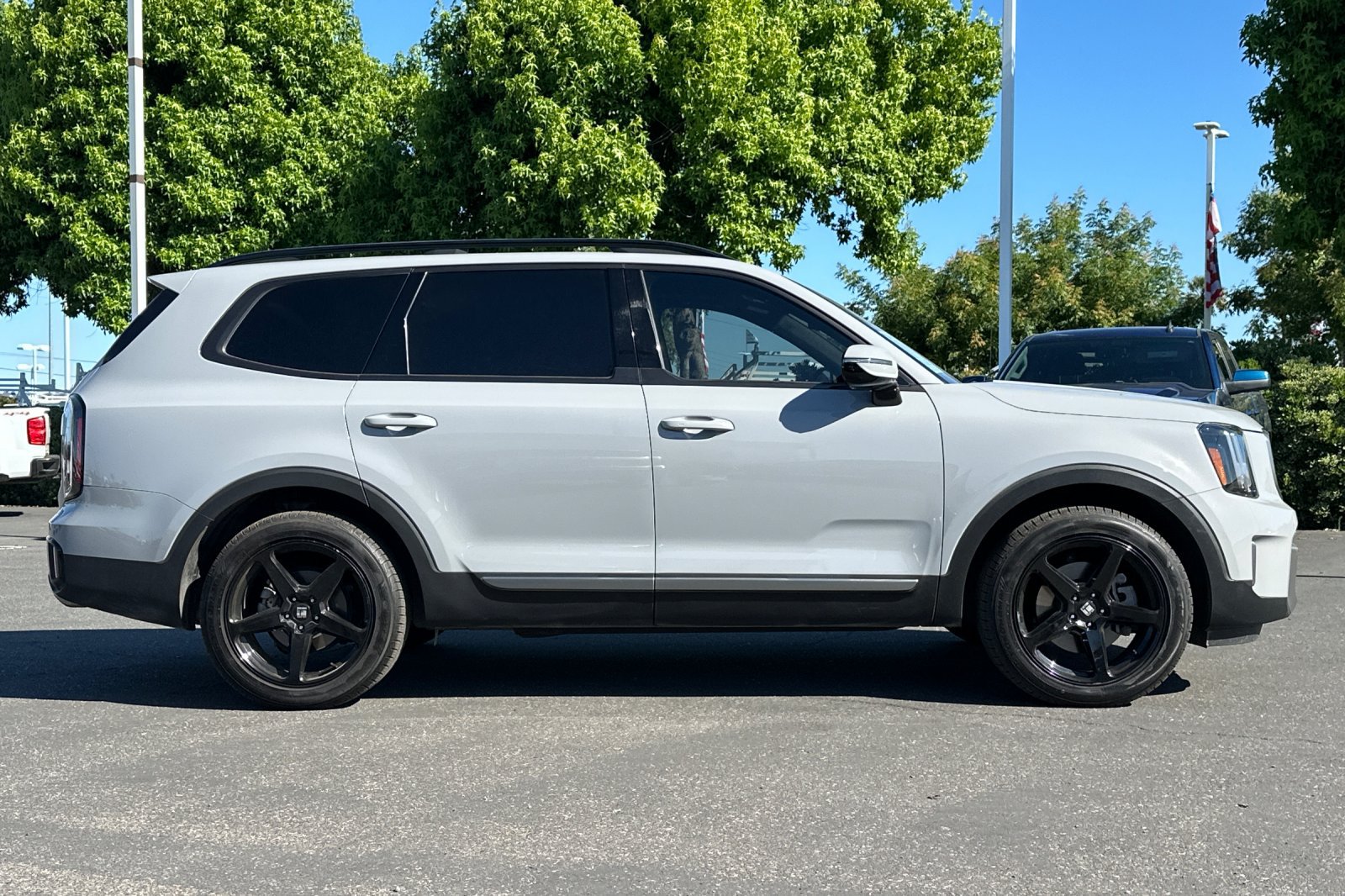 Used 2023 Kia Telluride SX Prestige X-Line AWD/4WD image 3