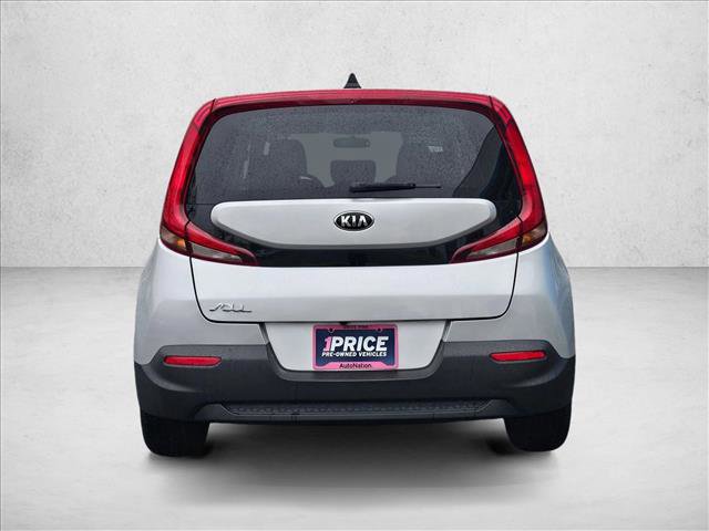 Used 2020 Kia Soul LX image 4