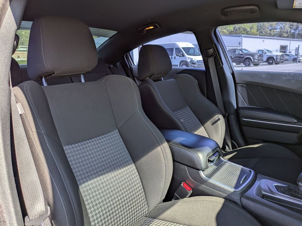 Used 2022 Dodge Charger GT image 34