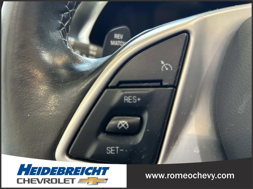 Used 2018 Chevrolet Corvette Stingray Coupe w/ 1LT RWD image 16
