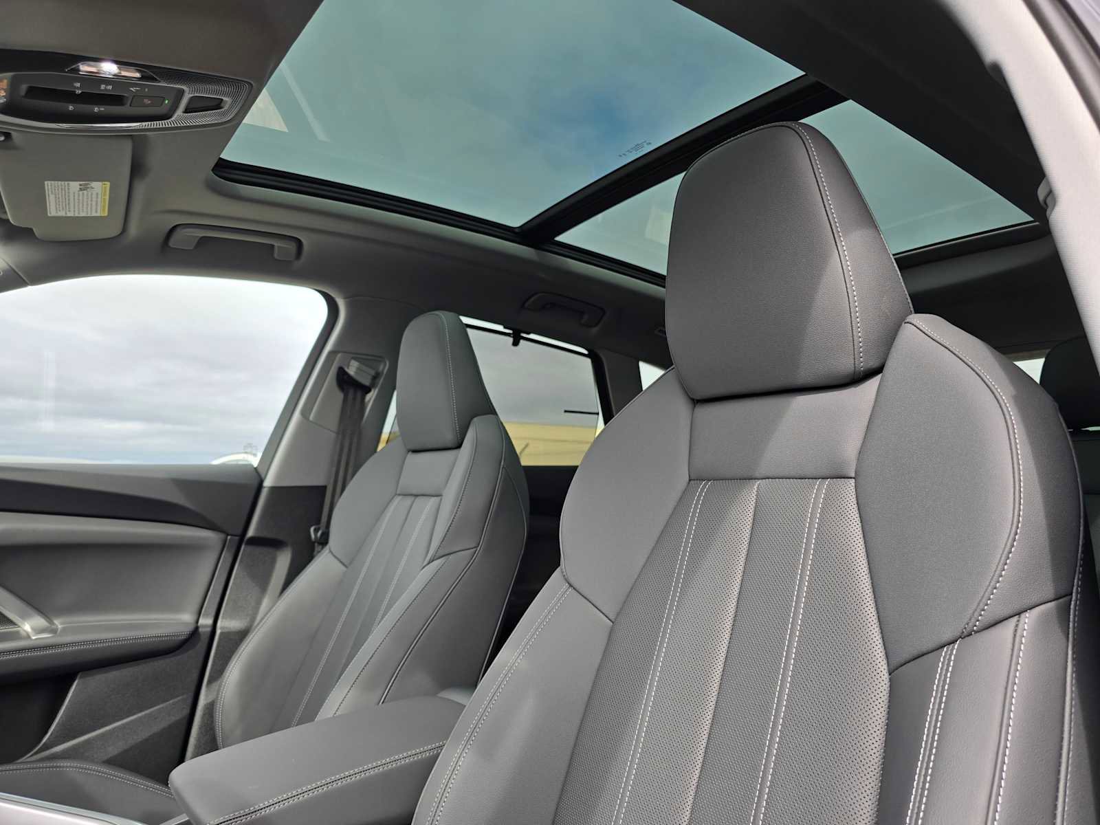 New 2025 Audi Q5 Prestige image 36