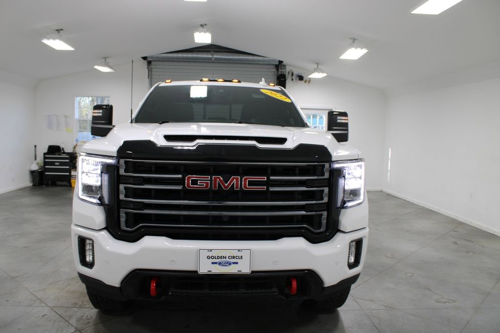 Used 2022 GMC Sierra 2500 AT4 w/ AT4 Preferred Package AWD/4WD video 3