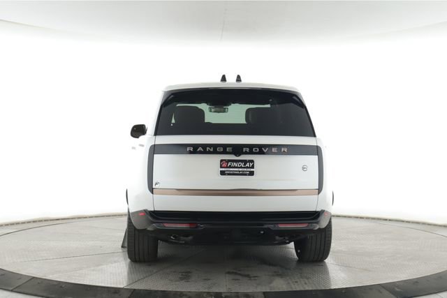 Used 2024 Land Rover Range Rover SV AWD/4WD image 11