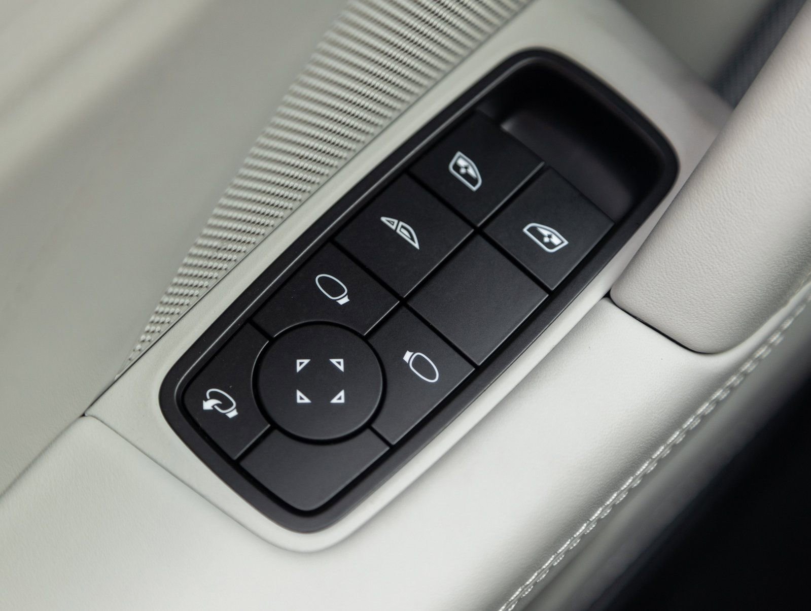 Certified 2024 Porsche 911 Turbo S image 21