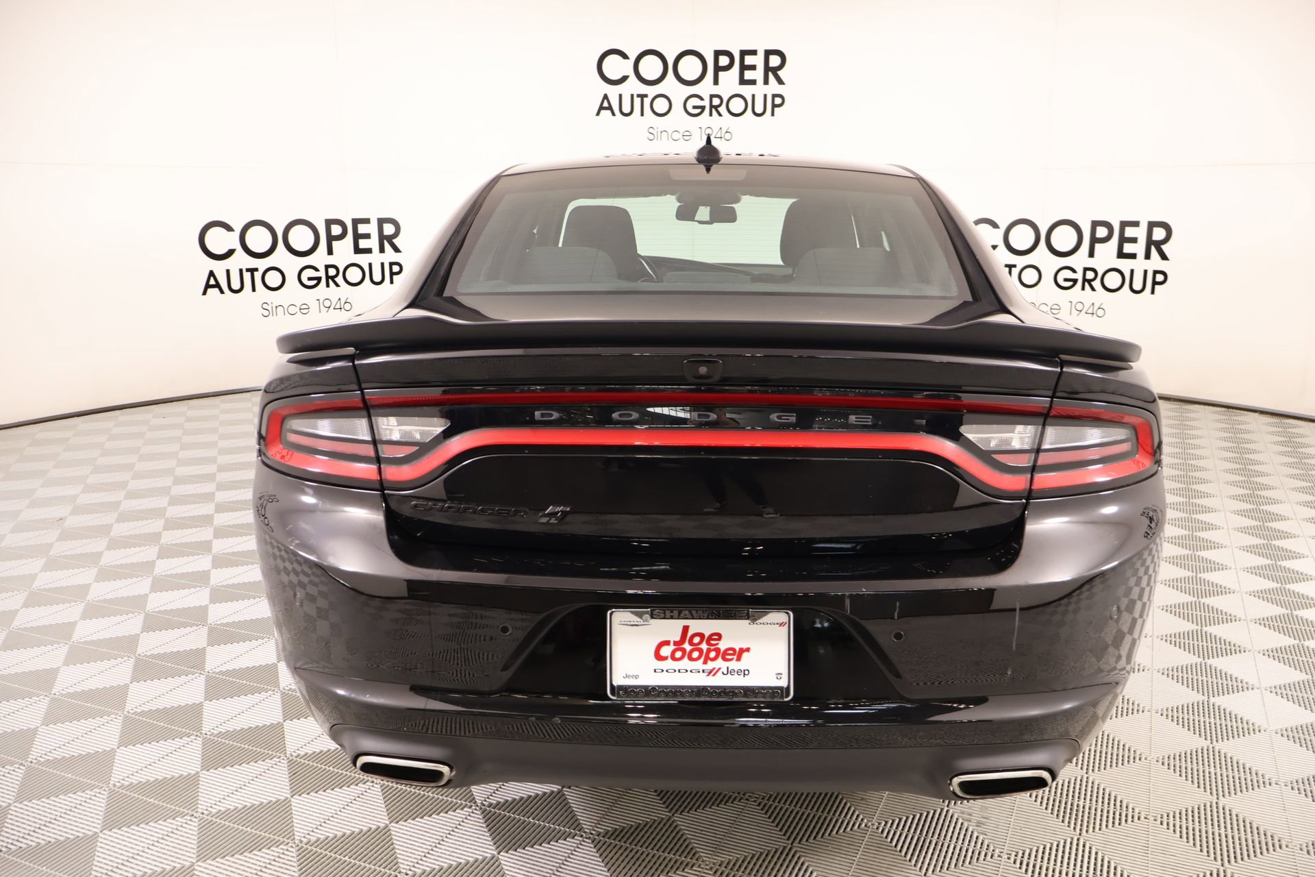 Used 2023 Dodge Charger SXT w/ Blacktop Package AWD/4WD image 21